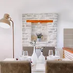 Erin Апартаменти