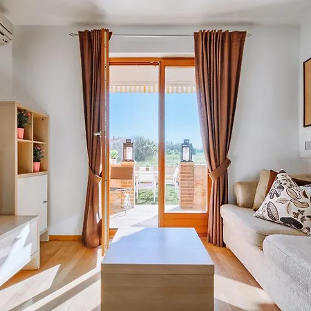 Erin Apartment *